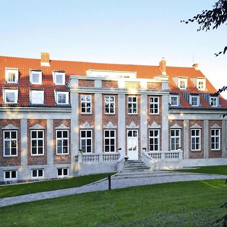 Apartment In Garz With Garden Экстерьер фото
