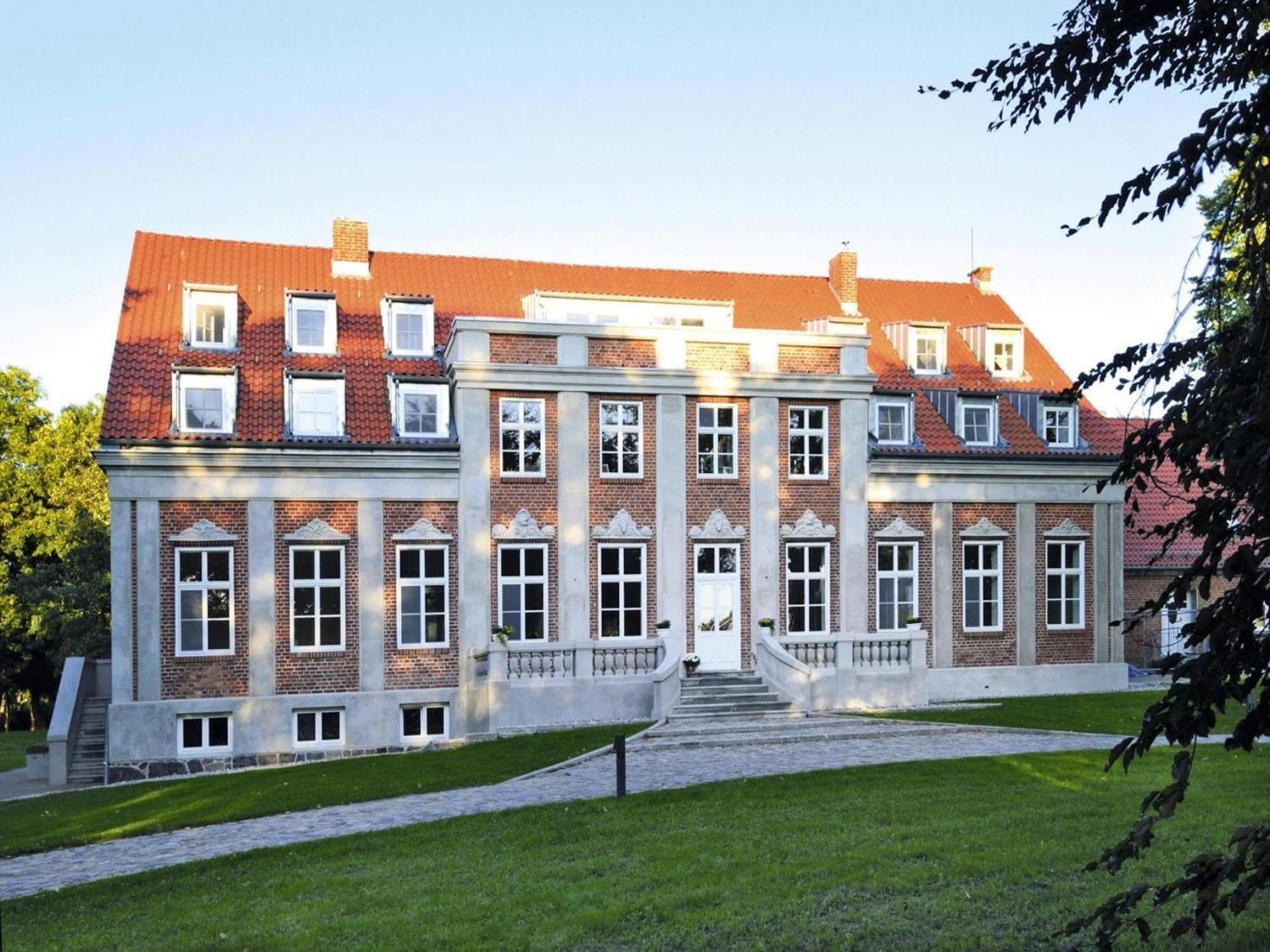 Apartment In Garz With Garden Экстерьер фото